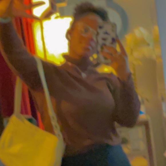 Meet your Posher, Aniyah - Picture 3 of 3